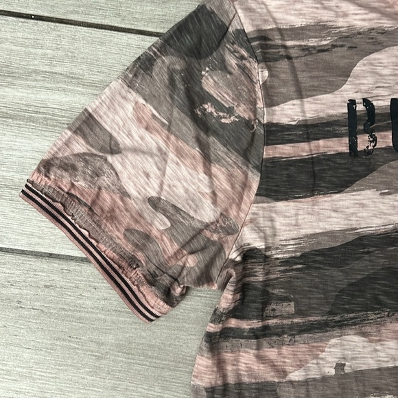 Buffalo David Bitton Kijaw Camouflage Logo Graphic Tee XXL NWT - Picture 6 of 7